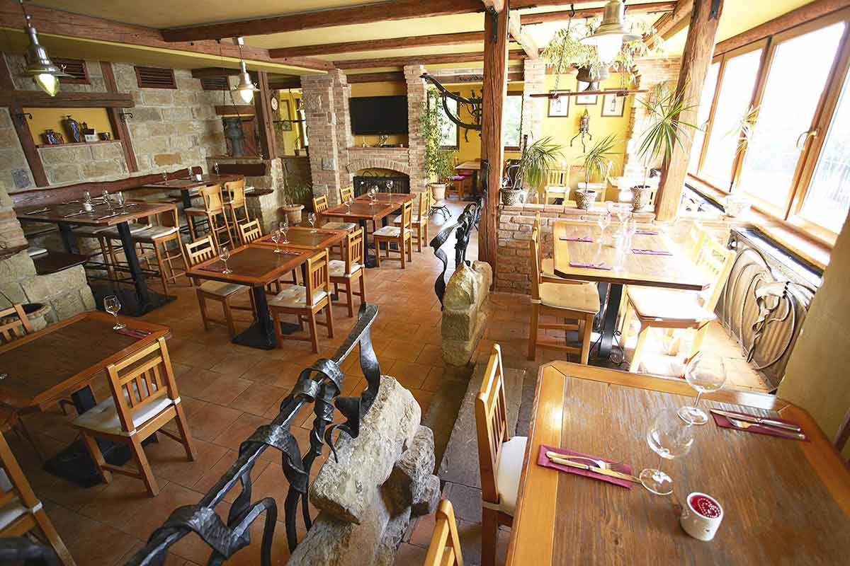 Interiér pizzerie
